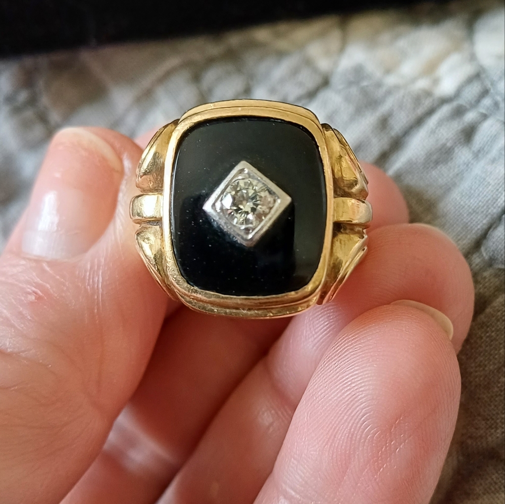 10k Vintage Men's Onyx/Diamond Ring